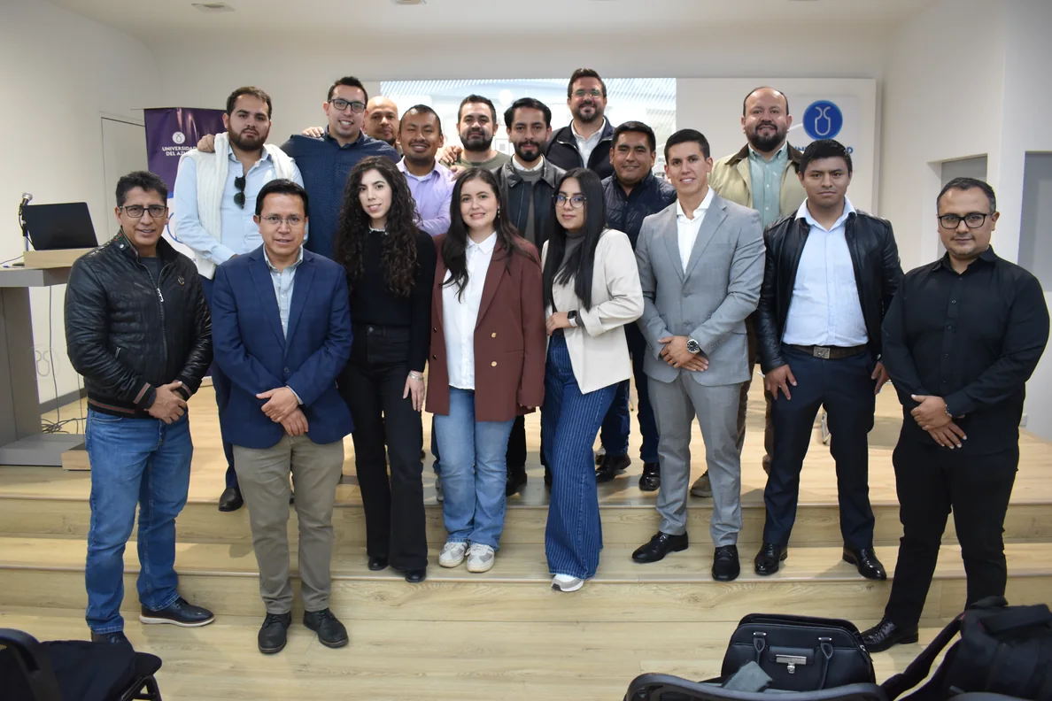 Equipo de Althura en un encuentro profesional